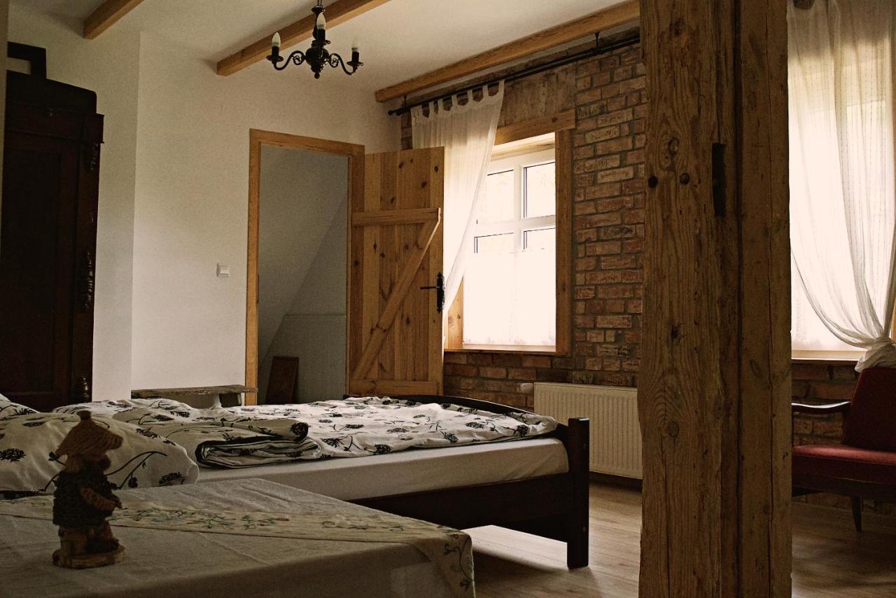 Izdebka W Zaciszu Bed and Breakfast Czarna Dabrowka Εξωτερικό φωτογραφία