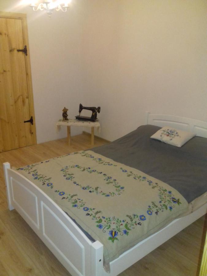 Izdebka W Zaciszu Bed and Breakfast Czarna Dabrowka Εξωτερικό φωτογραφία